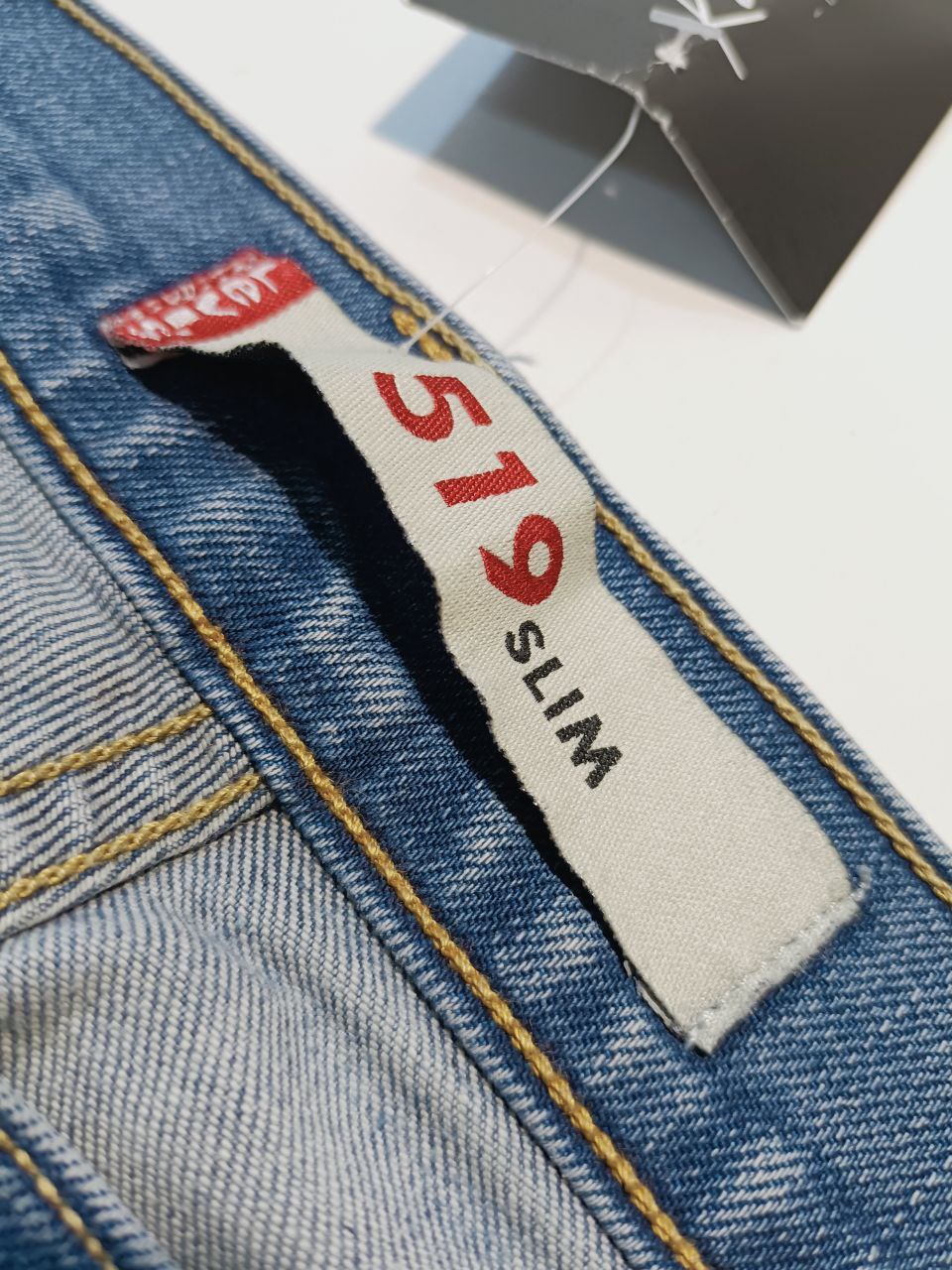 Levis 519 Slim Jeans Uomo (44 IT )