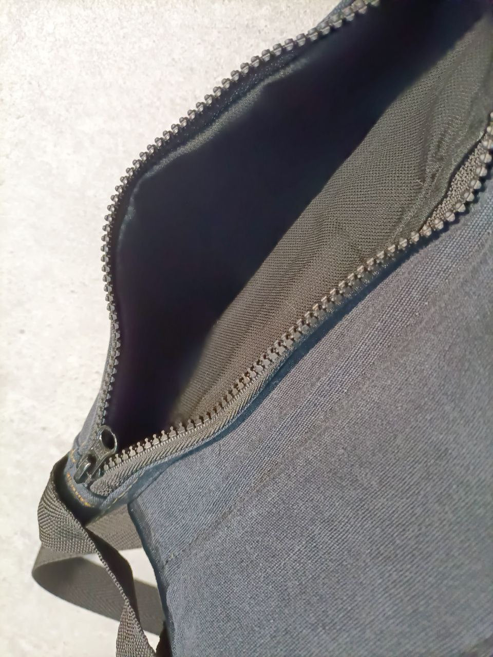 Only For Visionary People Borsa a Tracolla Carhartt Denim Custom Uomo/Donna (Regolabile)