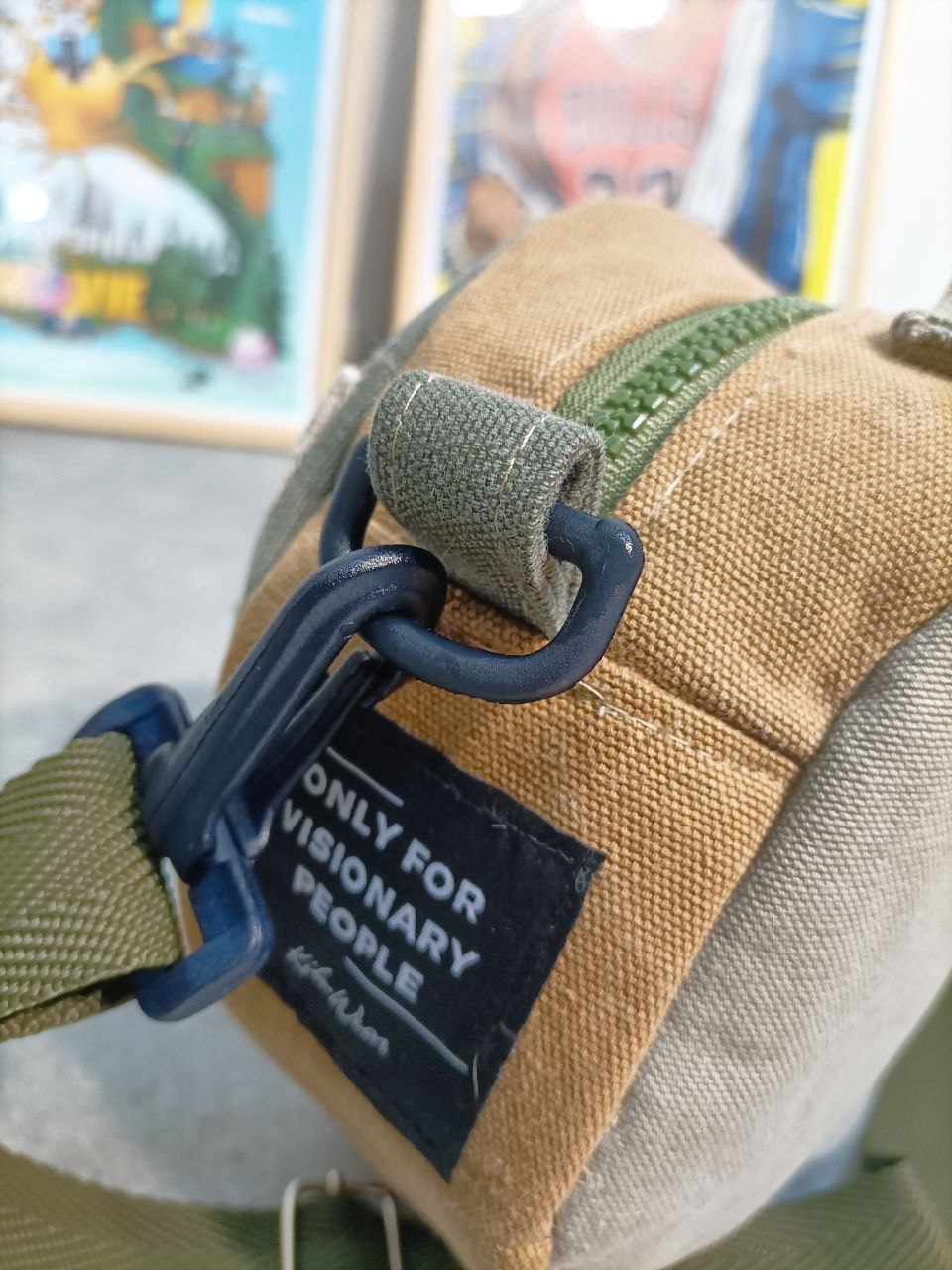 Only For Visionary People Borsetta Rotonda Carhartt bag Custom Original Unisex