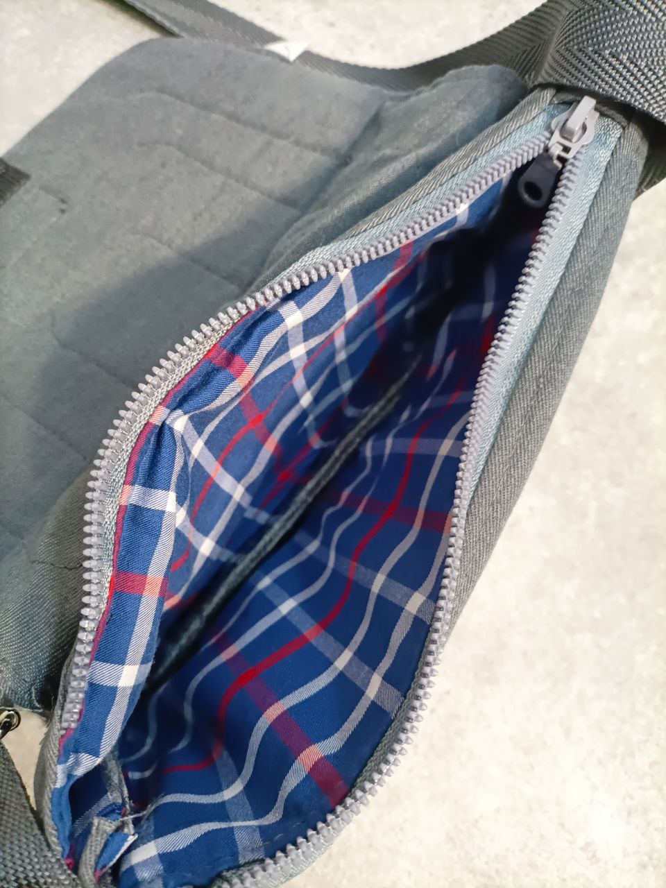 Only For Visionary People Borsa a Tracolla Dickies Custom Uomo/Donna (Regolabile)