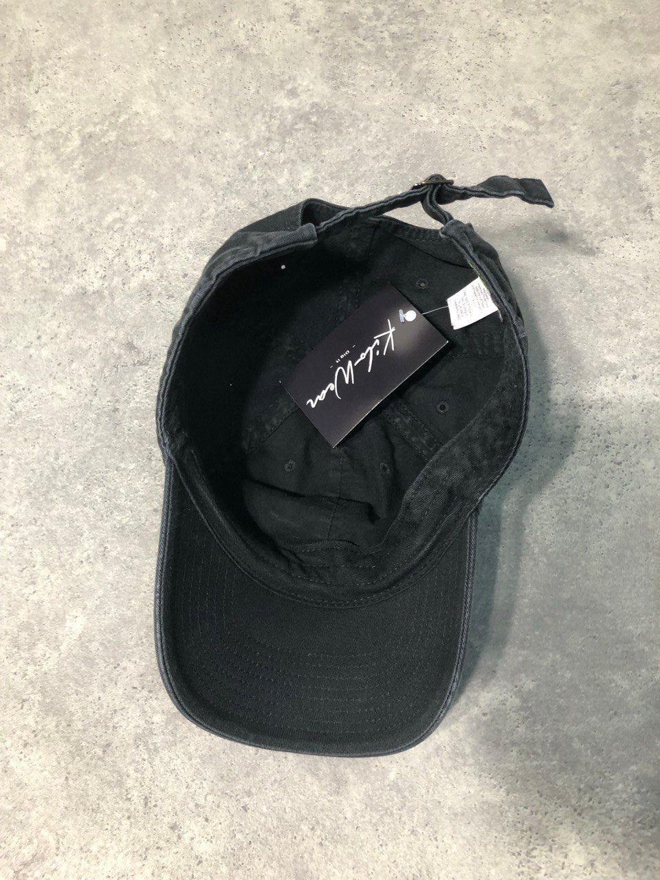 Nike Cappello Logo Cucito Hat Uomo (Regolabile)
