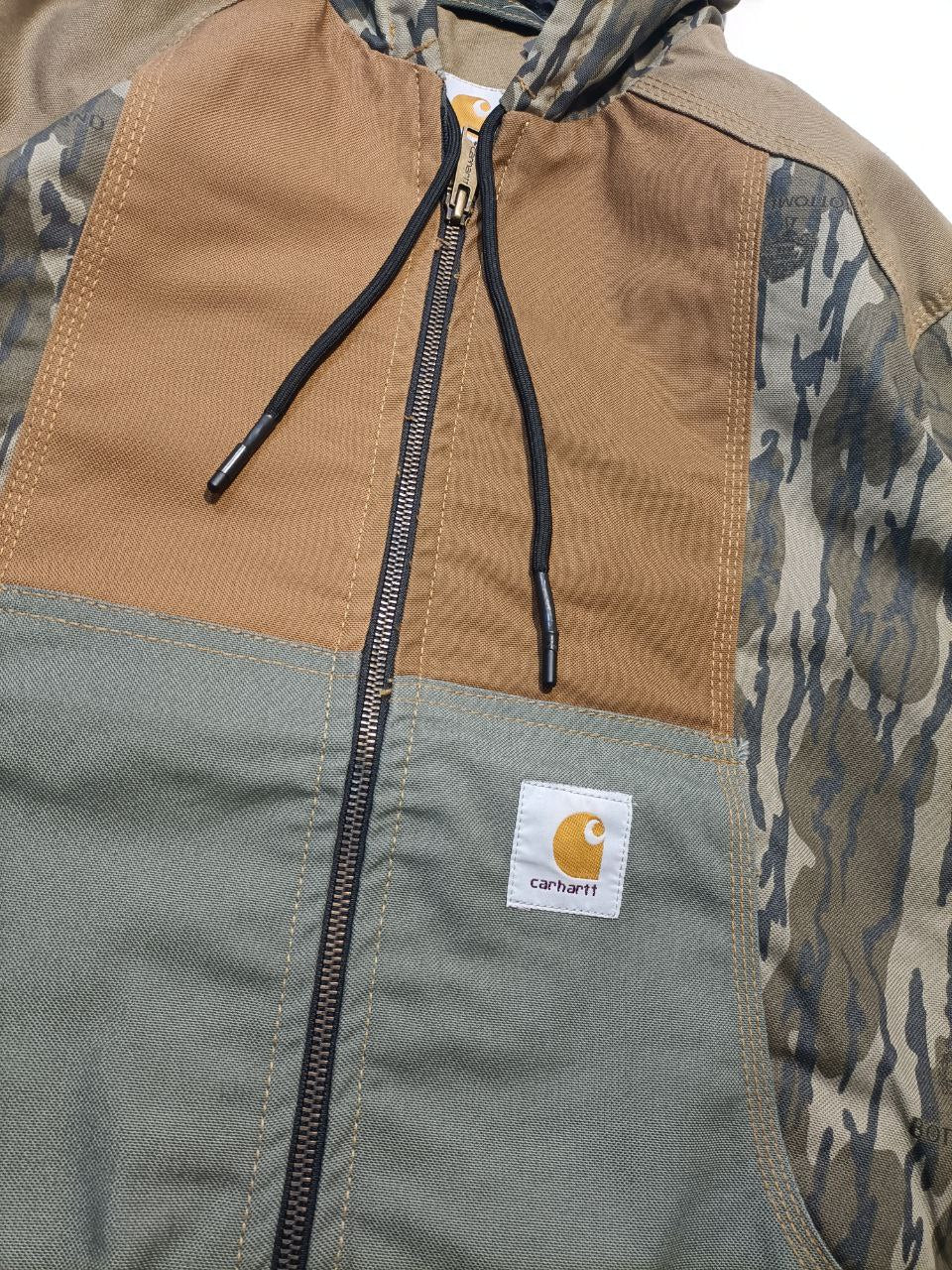 Carhartt Upcycling Rework Giubbino con Cappuccio USA Uomo (M)