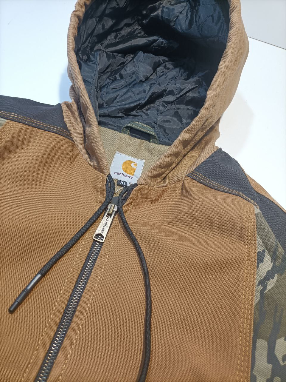 Carhartt Upcycling Rework Giubbino con Cappuccio USA Uomo (XL)