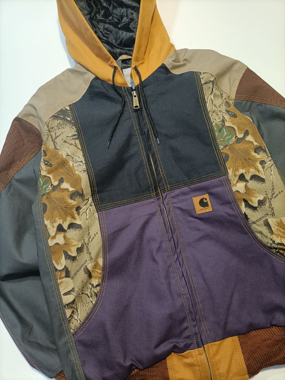 Carhartt Upcycling Rework Giubbino con Cappuccio USA Uomo (L)