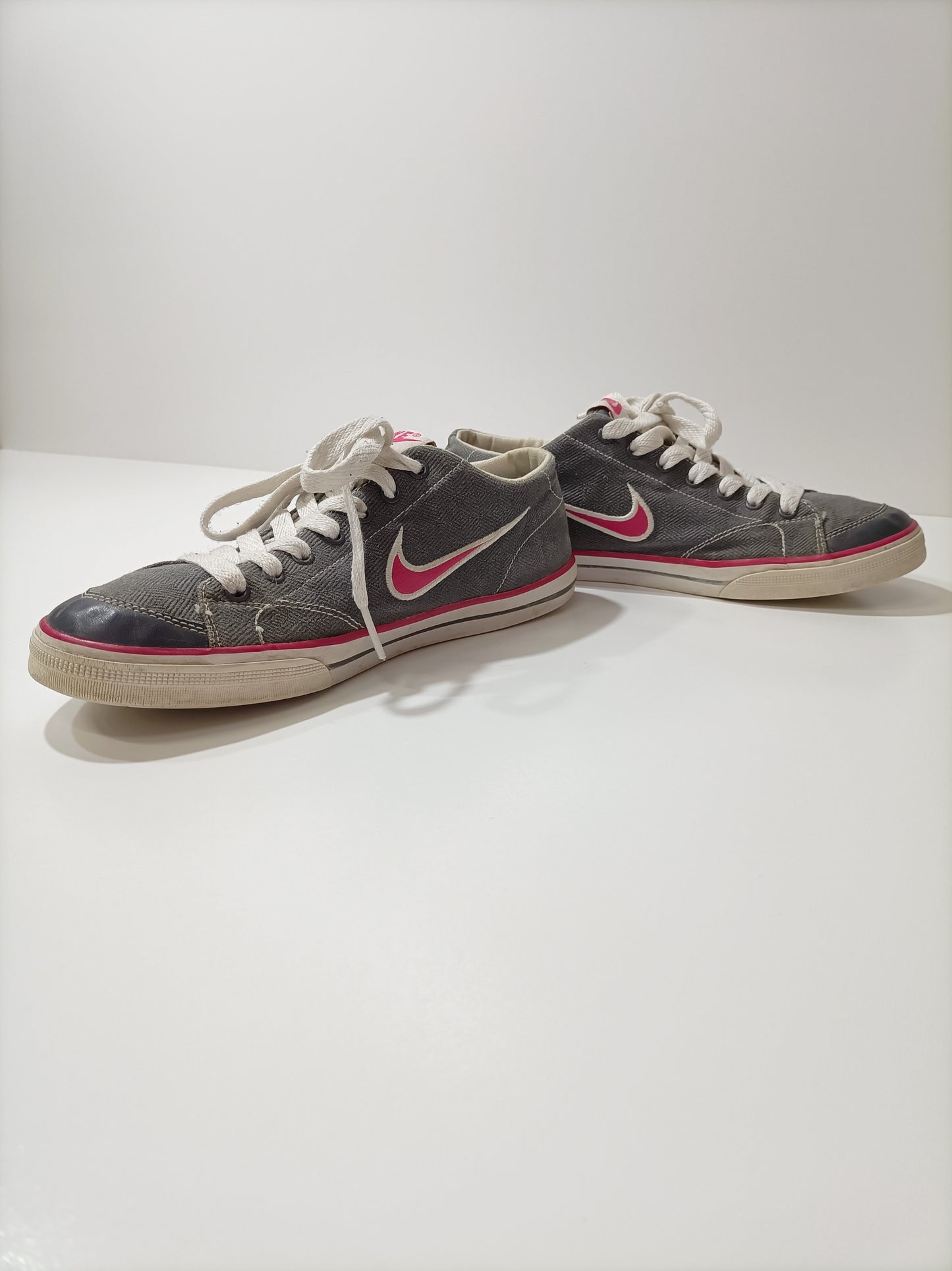 Nike Capri - Vintage Sneakers