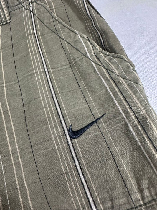 Nike Pantaloncino Cargo Short Y2K Vintage Uomo (M)