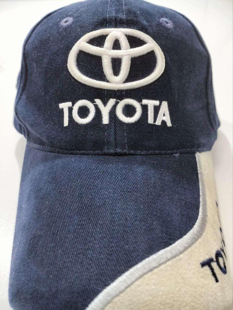 Cappello - Toyota