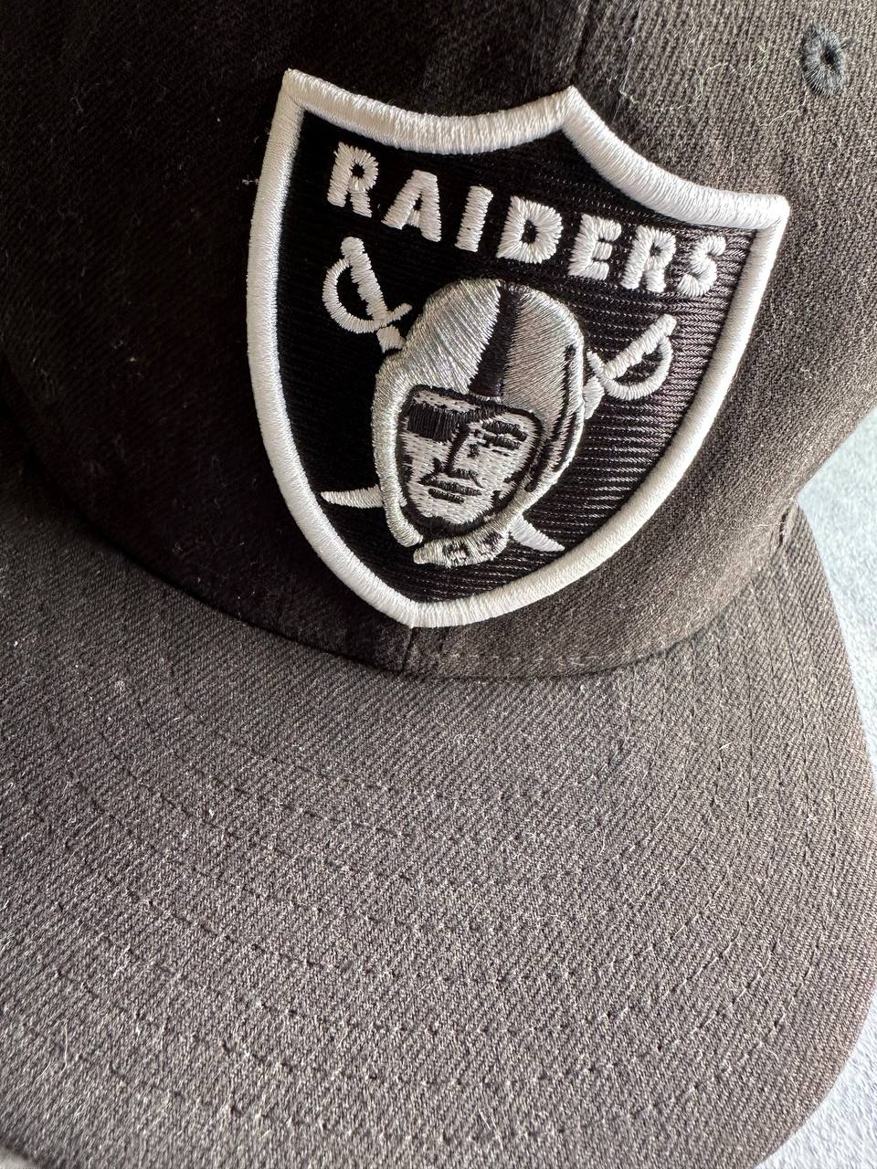 New Era Cappello Raiders USA Hat NFL Uomo/Donna (TG 7 1/4)