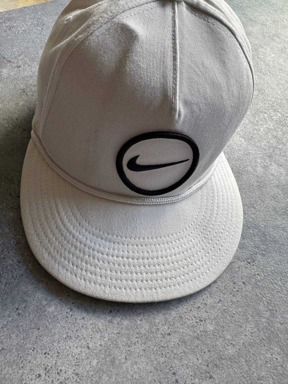 Nike Cappello Logo Cucito Golf Retrò Hat Uomo (Regolabile)