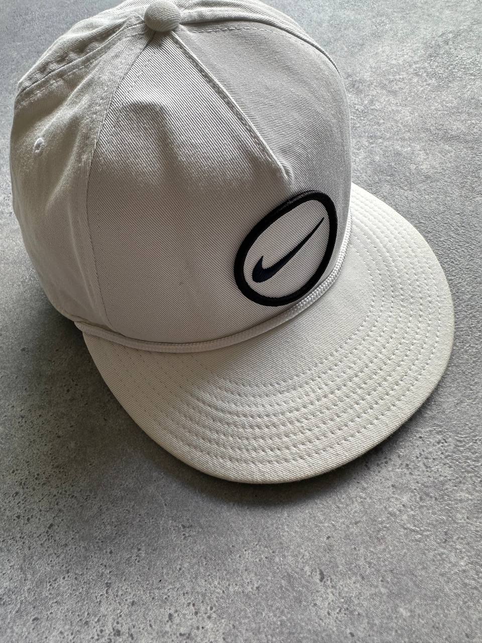 Nike Cappello Logo Cucito Golf Retrò Hat Uomo (Regolabile)