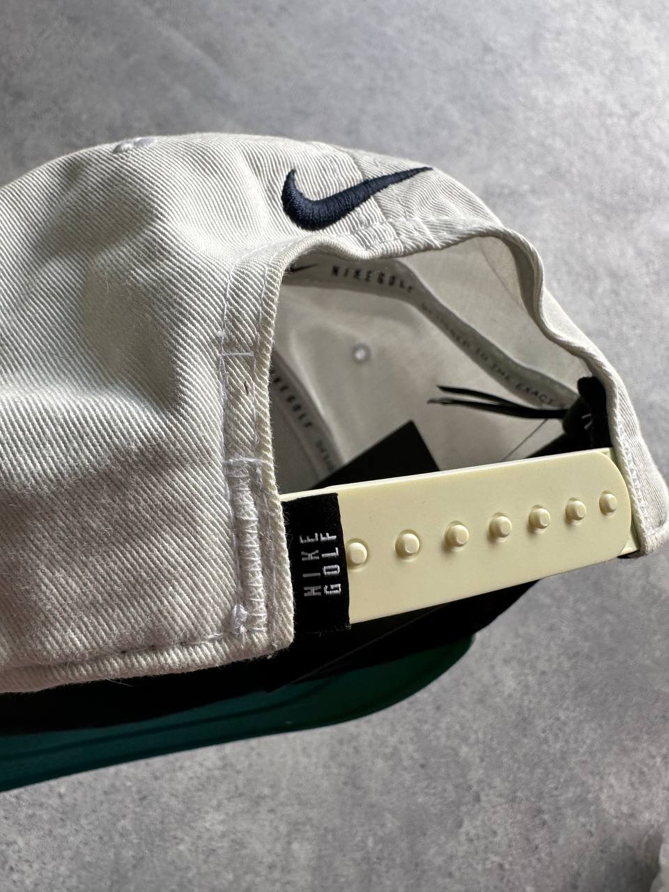 Nike Cappello Logo Cucito Golf Retrò Hat Uomo (Regolabile)