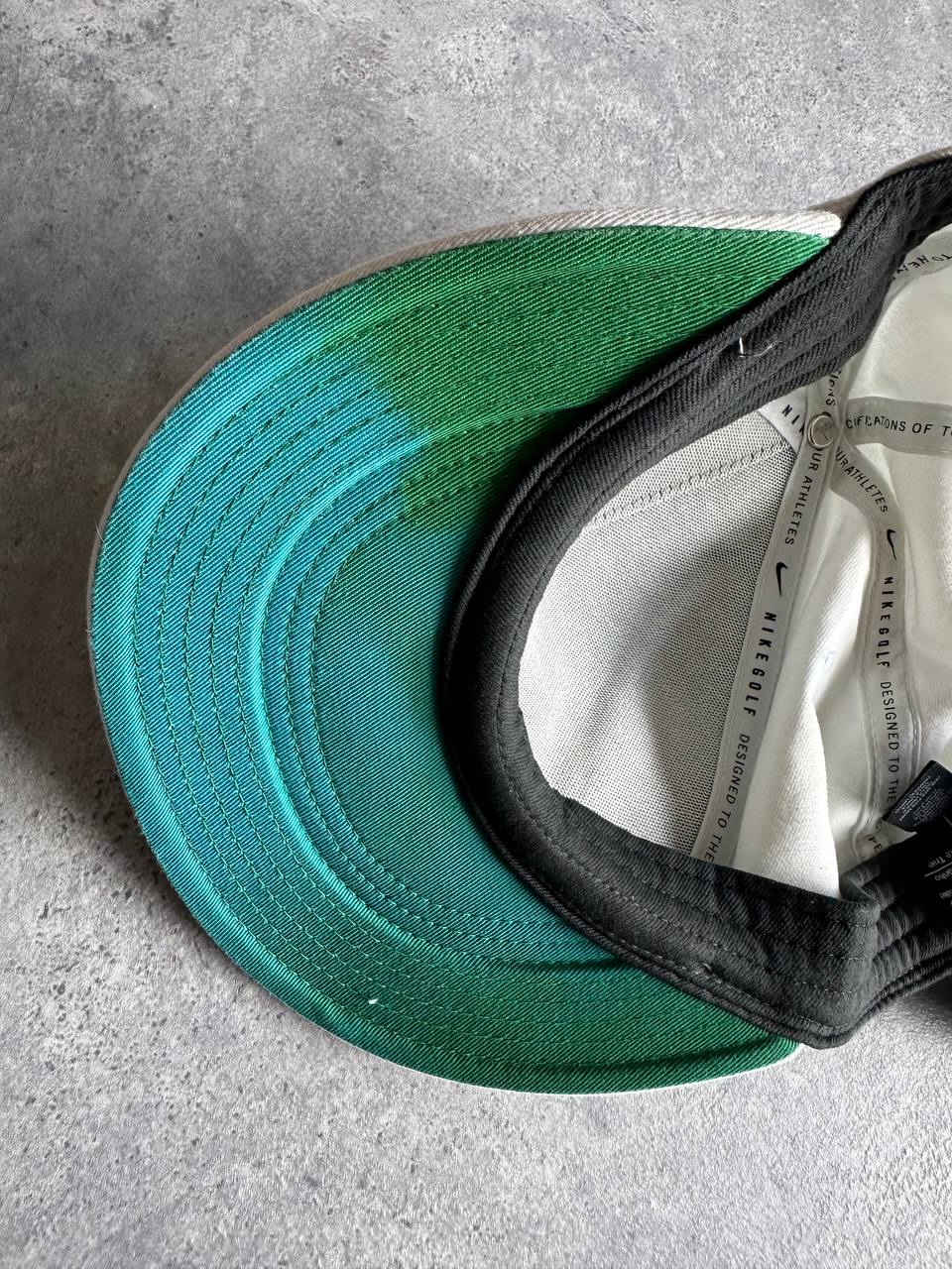 Nike Cappello Logo Cucito Golf Retrò Hat Uomo (Regolabile)