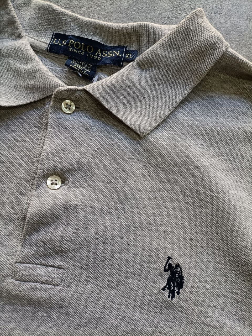 Polo Vintage Croppata Uomo – Grigia US Polo Assn. (Taglia M IT / Etichetta XL)