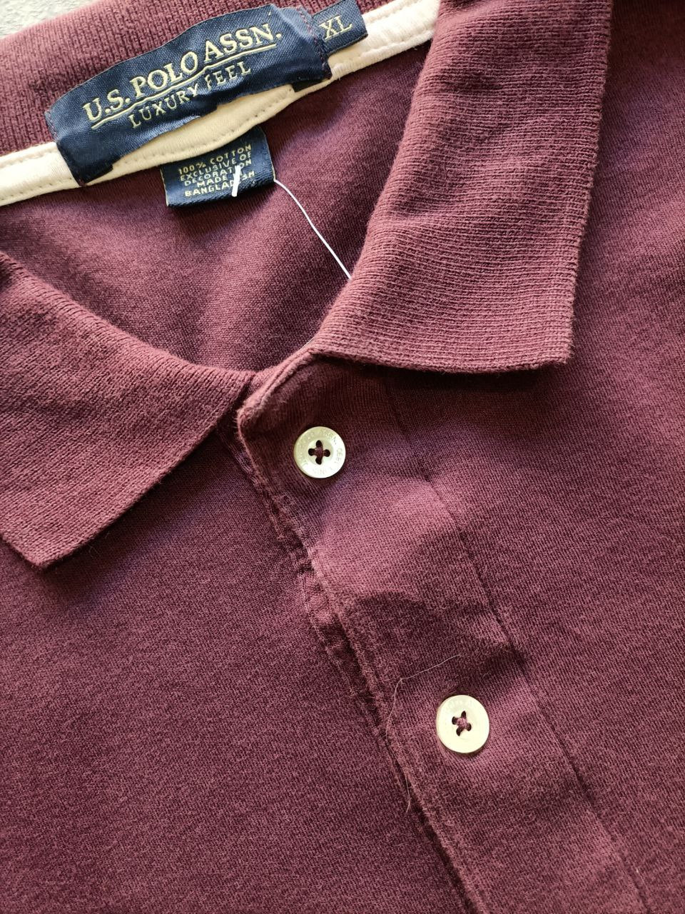 T-shirt Vintage Croppata Uomo – Bordeaux U.S. Polo Assn. (Taglia M IT / Etichetta XL)