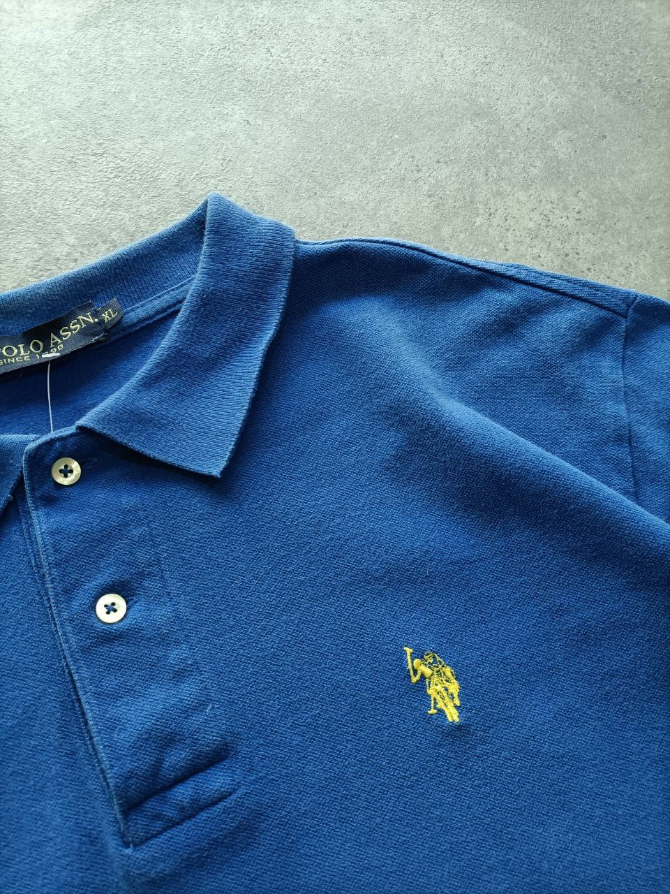 Polo Vintage Croppata Uomo – Blu U.S. Polo Assn. (Taglia M IT / Etichetta XL)