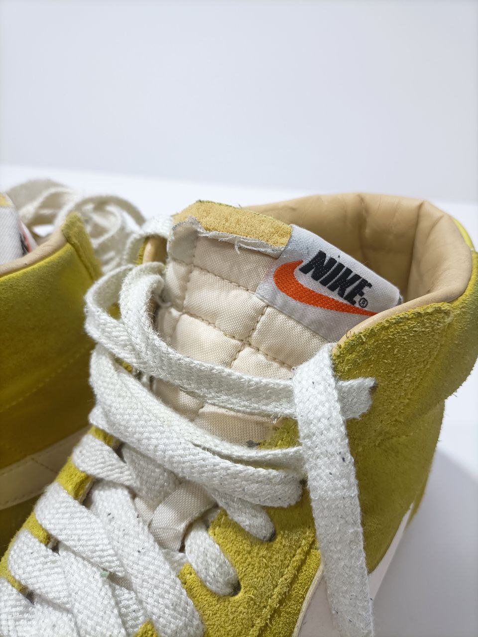 Blazer Nike High Suede VNTG "Sunshine"