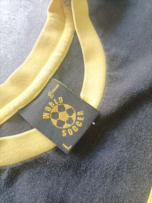 Jamaica Soccer T Shirt Nera Con Bordi Gialli (L)