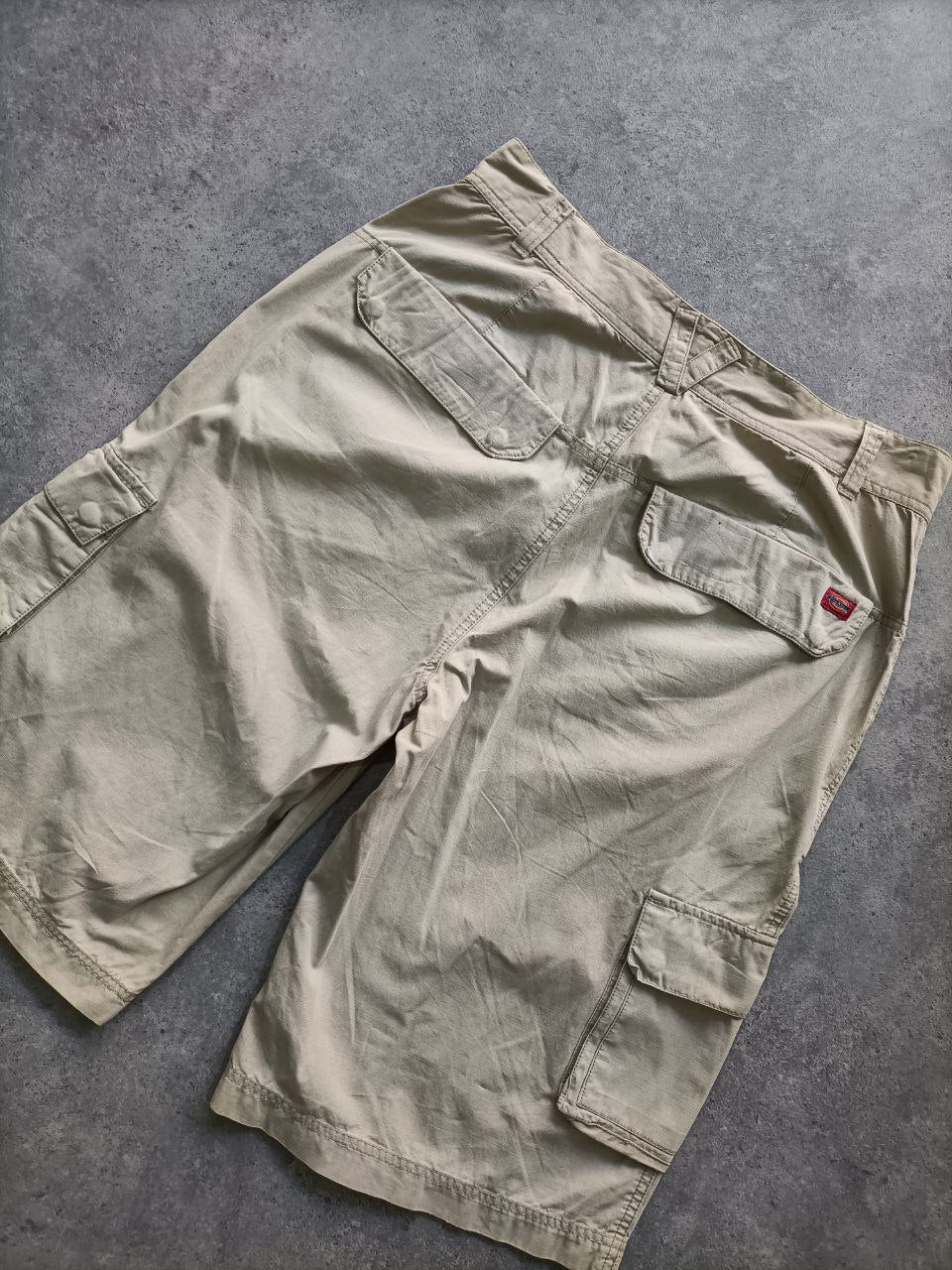 Dickies Cargo Baggy Shorts – Uomo/Donna Vintage Workwear Beige (Taglia 44 ITA / M)