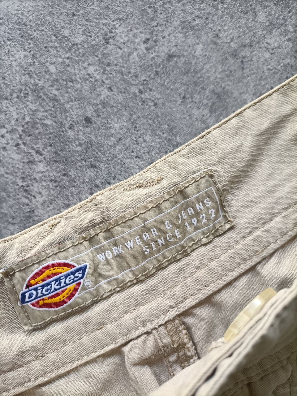 Dickies Cargo Baggy Shorts – Uomo/Donna Vintage Workwear Beige (Taglia 44 ITA / M)