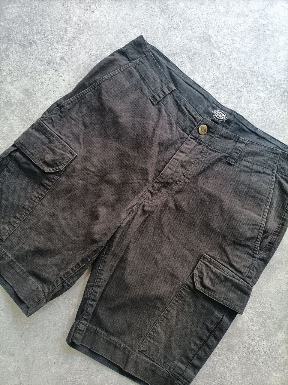 Dickies Cargo Shorts Neri – Uomo Vintage Streetwear (Taglia 46 ITA)