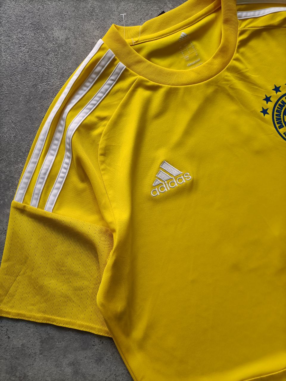 Adidas Jersey Gialla Uomo – Bavarian Soccer (Taglia S IT)
