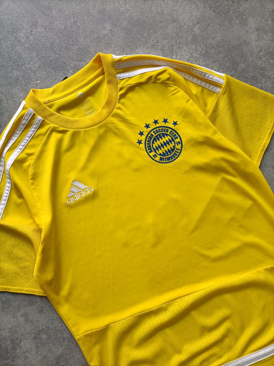 Adidas Jersey Gialla Uomo – Bavarian Soccer (Taglia S IT)
