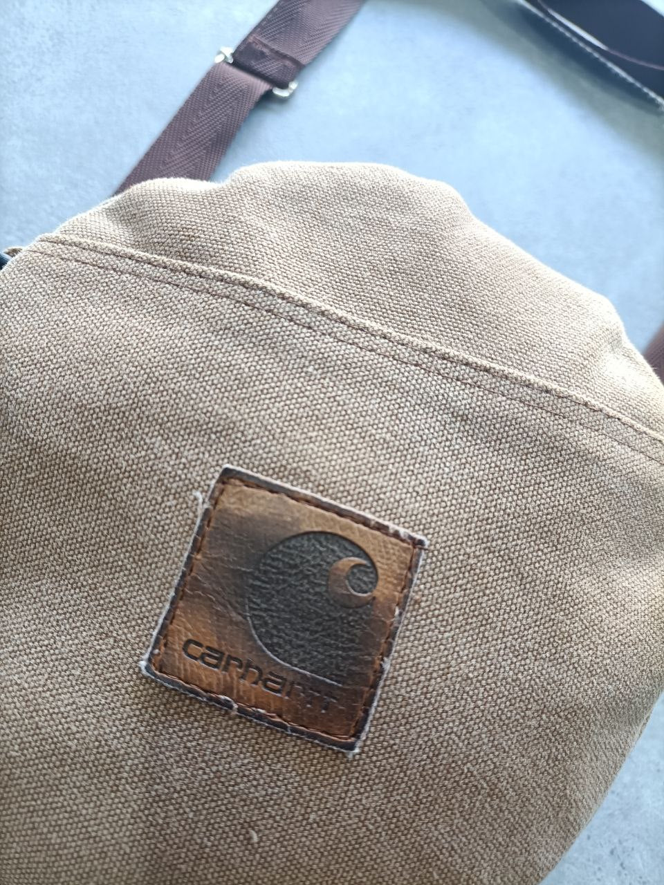 Only For Visionary People Borsetta Rotonda Carhartt bag Custom Original Unisex