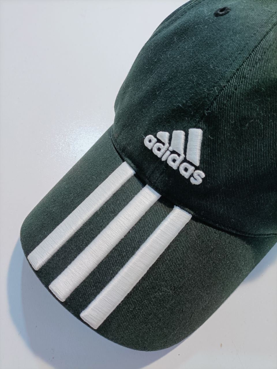 Adidas Cappello Logo Cucito Hat Uomo/Donna (Regolabile)