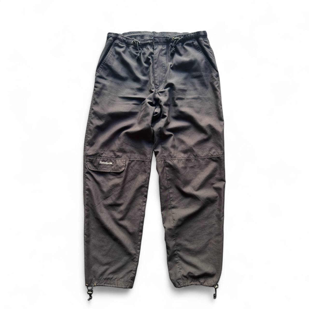 Reebok Track Pant Pantalone Tuta con Tasca e Logo Cucito Uomo (M/L)
