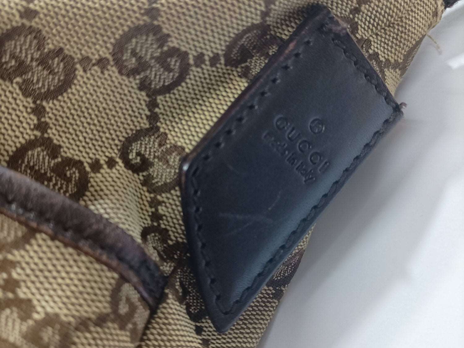 Gucci Perforated Messenger - Borsa a Tracolla Vintage