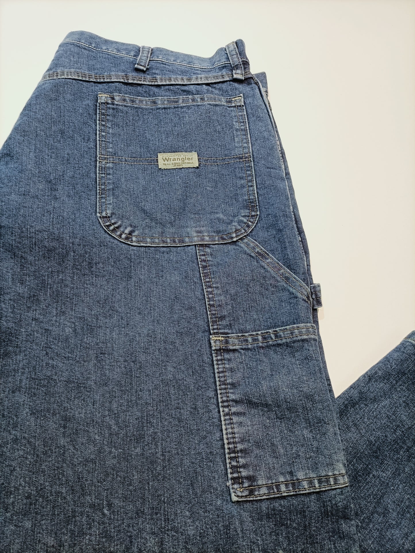 Jeans Carpenter Wrangler Uomo / Stile Resistente e Versatile (54)