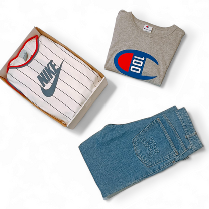 Esalta il tuo stile con capi unici e leggeri.