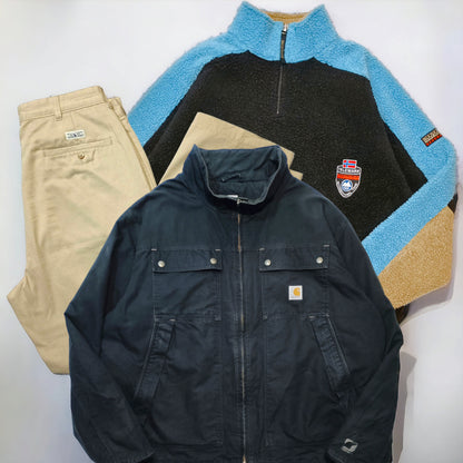 Streetwear autentico per affrontare il freddo con stile.