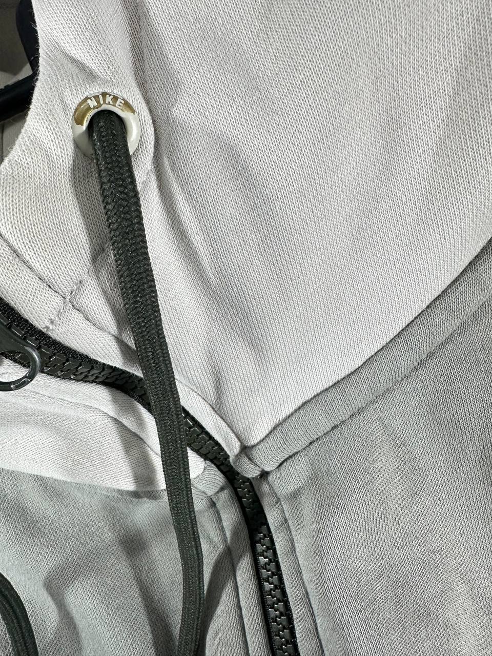 Nike Air Felpa Zip e Cappuccio Logo Stampato Uomo (XL)