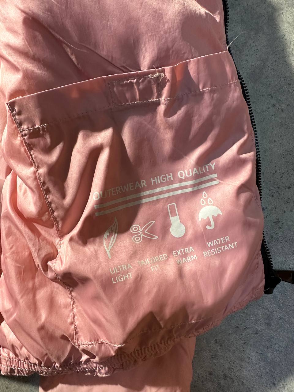 Moncler Bomber Crop Jacket Post 2010 Donna (M)