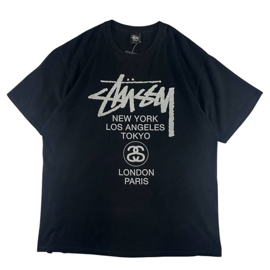 Stussy T-shirt World Tour Graphic Iconic Big Logo USA Uomo (XL)