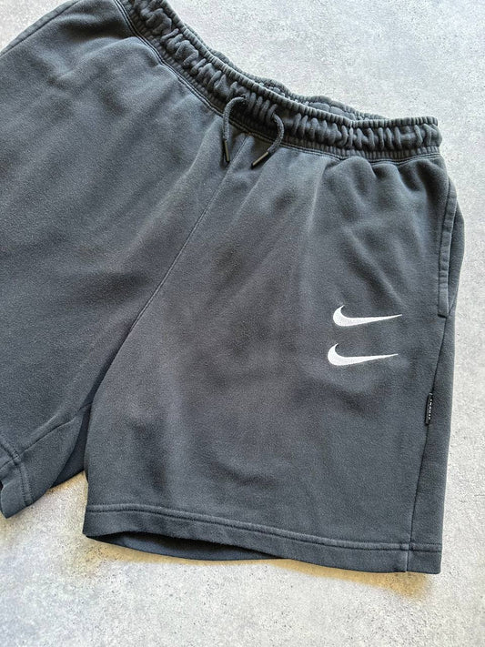 Nike Double Swoosh Pantaloncino Sportivo Logo Ricamato Uomo (2XL)