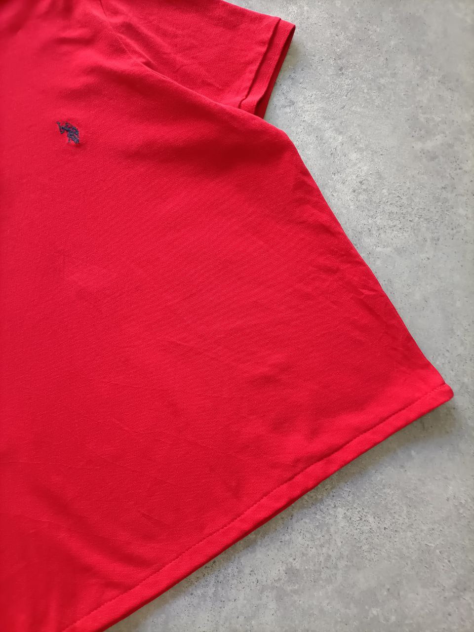 Polo Vintage Croppata Uomo – Rossa U.S. Polo Assn. (Taglia M IT / Etichetta XL)