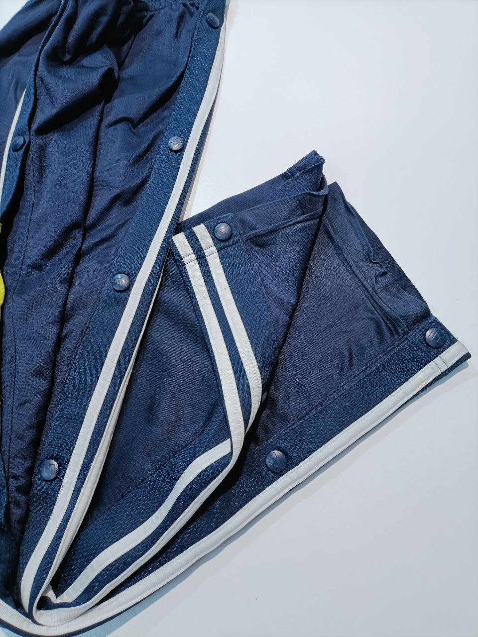 Adidas - Track Pant Invernale con bottoni laterali (M)