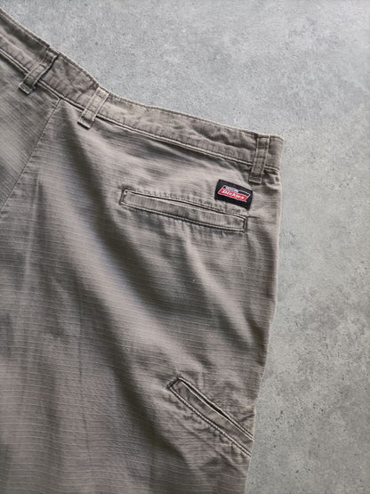 Dickies Vintage Cargo Shorts – Uomo/Donna Lightweight (Taglia 48 ITA)
